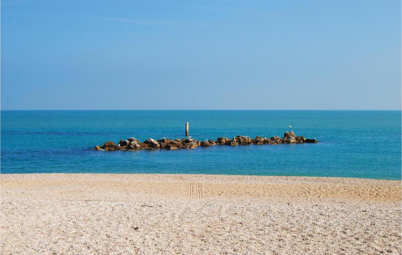 Beautiful Home In Porto Recanati With Wifi Exteriör bild